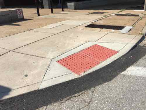 16th & Market Curb Ramp Slightly Less Shoddy Than It WasUrbanReview ...